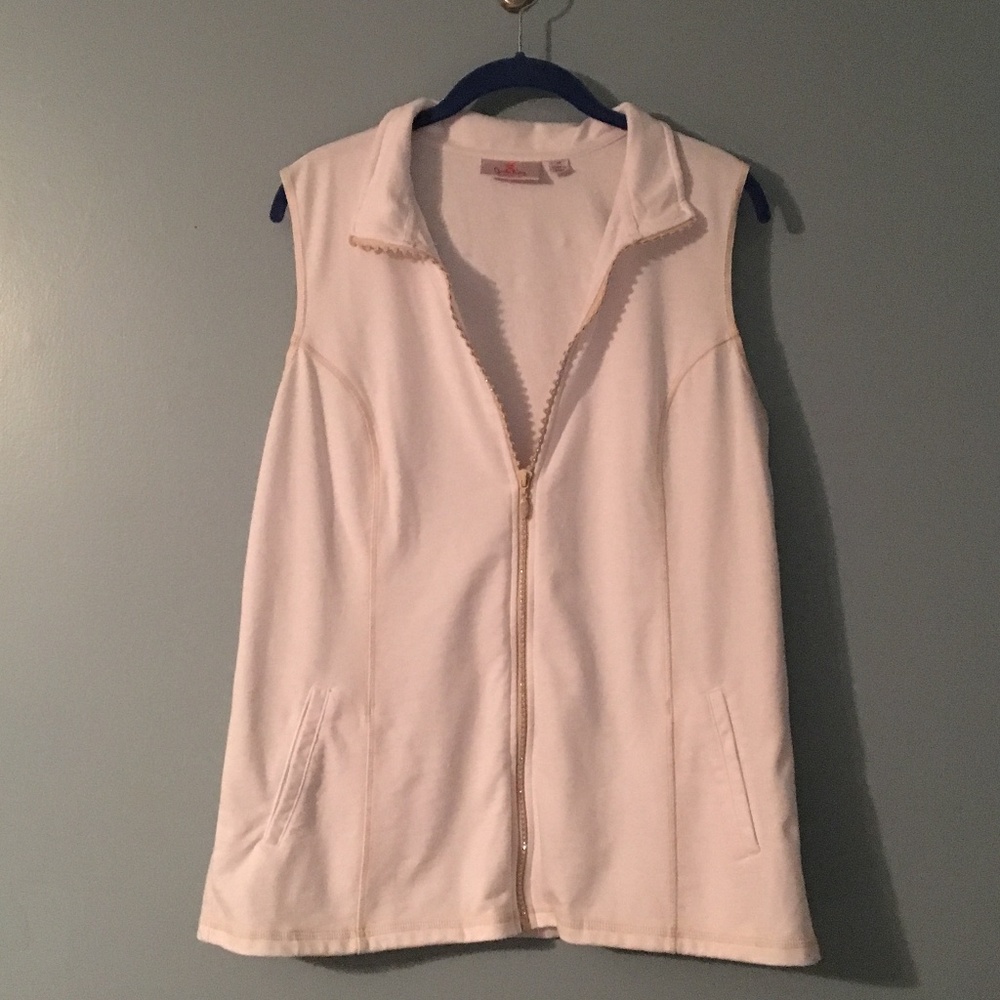 Q.F. French Terry  Vest and Skort Set Size Medium